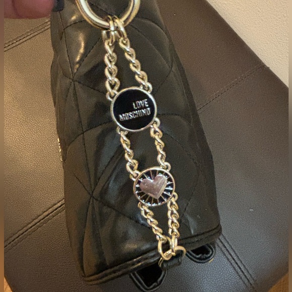 Love Moschino black quilted shoulder bag - Picture 2 of 11